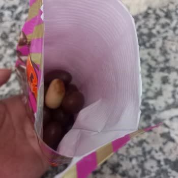 Kahve Dünyası Sütlü Çikolatada Kalitesiz Ve Eksik Ürün Şoku