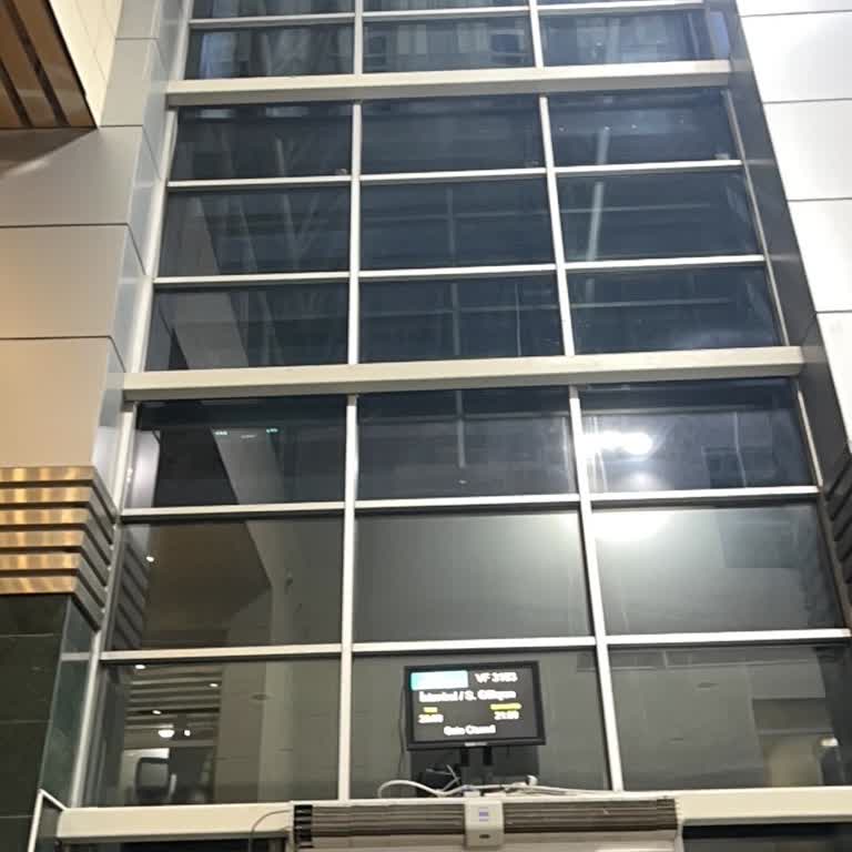 Ajet'in Sürekli Rötarları Yolcuları Mağdur Ediyor