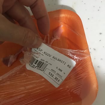 Aldığım Kuzu Külbastı Yağlı Ve Kalitesiz Çıktı, Mağduriyetimin Giderilmesini İstiyorum