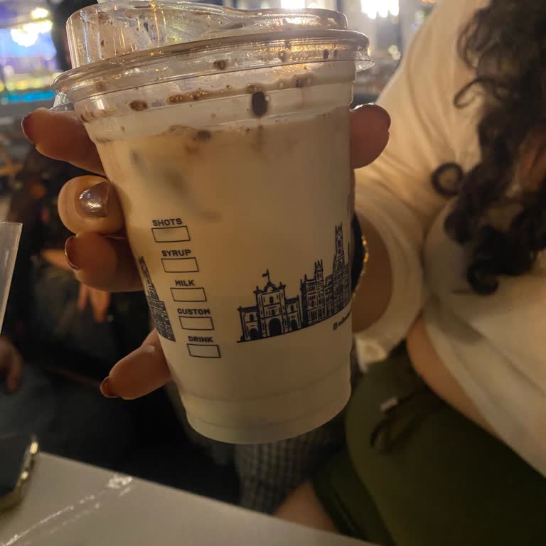 Yanıltıcı Menü Ve İlgisiz Personel Nedeniyle Tiramisu Latte Mağduriyeti