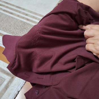 Kısa Sürede Tiftiklenen Tişörtler İçin Değişim Talebi