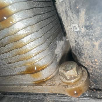 Sürekli Tekrarlayan Yağ Soğutucu Arızası Ve Parça Bekleme Mağduriyeti