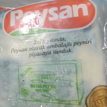 Son Kullanma Tarihi Geçmemiş Peynirde Küf Ve Renk Değişimi Şoku