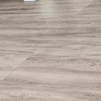 Acil Bekleme Salonunda Hijyen Eksikliği Ve Sivrisinek Sorunu Mağduriyeti