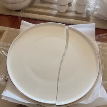 Kırık Ürünler İçin 2 Aydır Çözüm Sunulmuyor