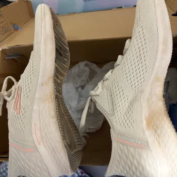 Skechers Lite Pro Natura Sneakers Deformed Quickly - My Refund Request Rejected