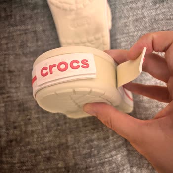 Bulaşık Makinesinde Küçülen Crocs Terlik Ve Yan Şerit Sorunu
