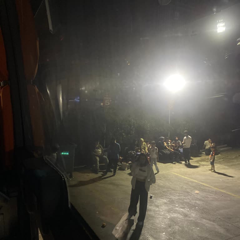 Arıza Yapan Otobüs Ve Yetersiz Hizmet Nedeniyle Mağduriyet