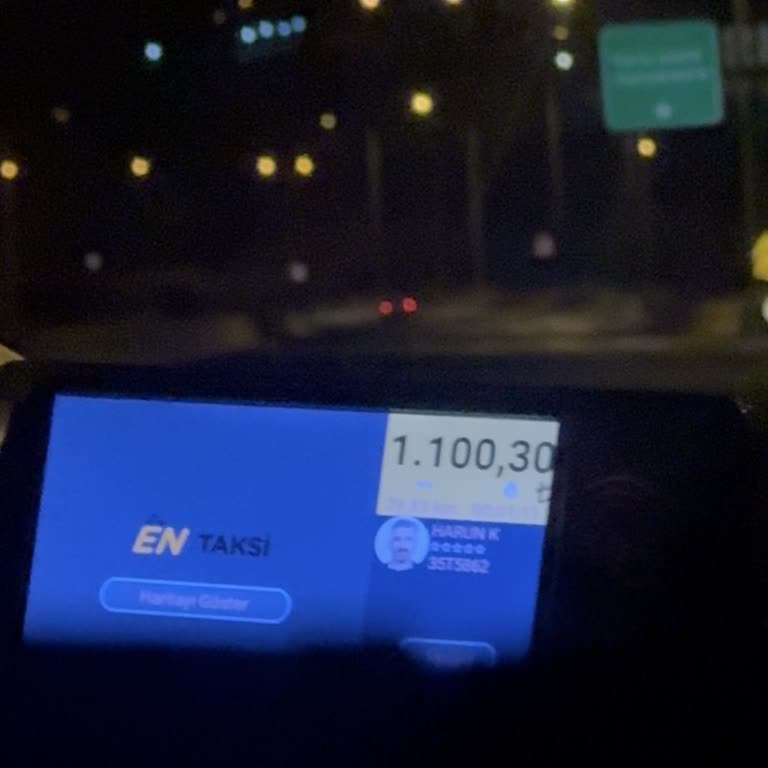 Uçuş Gecikmesi Nedeniyle Gece Yalnız Taksiye Binmek Zorunda Kaldım