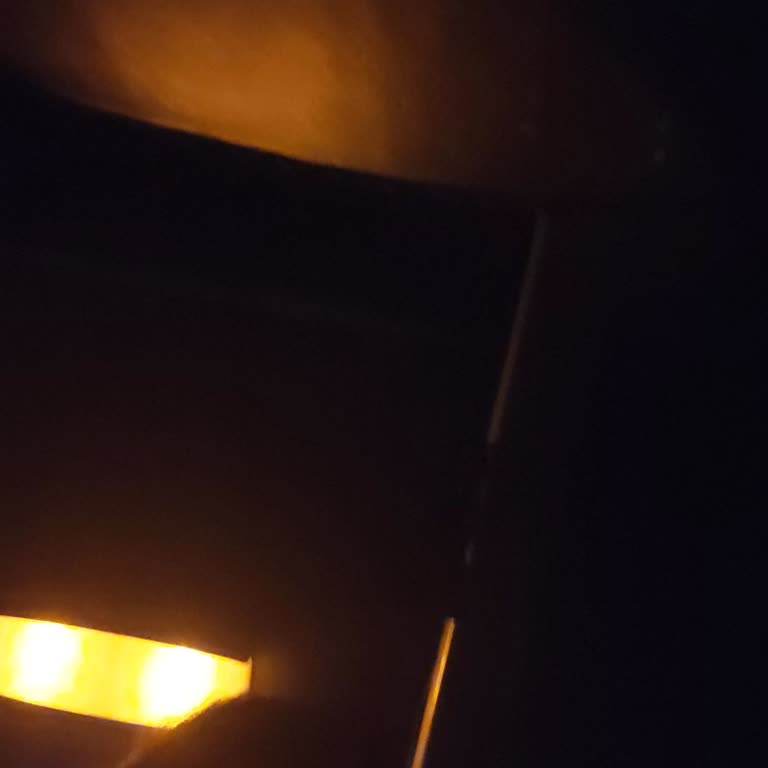 Bileti Açığa Alıp Tekrar Ücret İstediler, Mağdur Edildik!