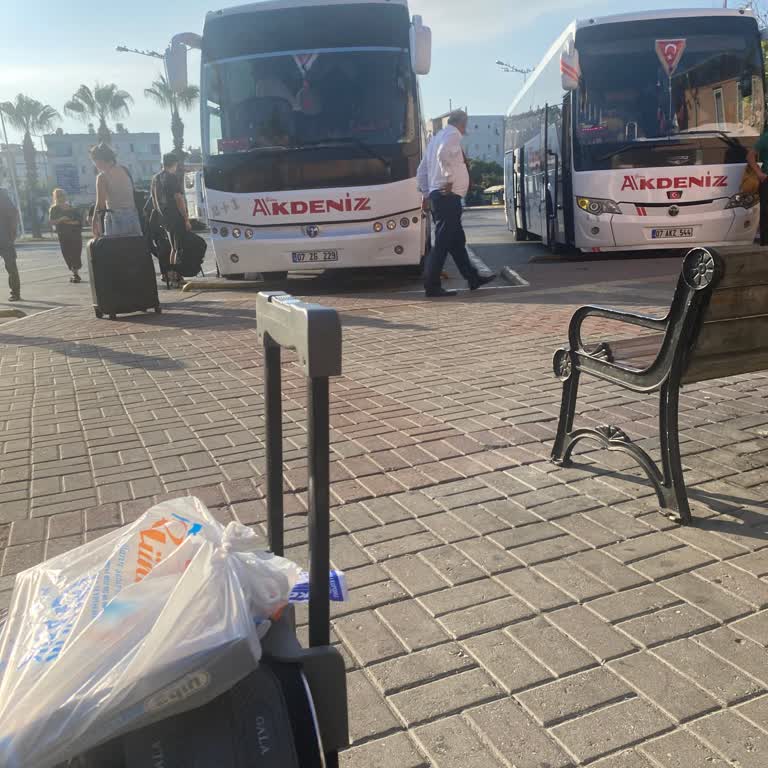 Aktarmasız Biletle Yola Çıktık Otogarda Saatlerce Bekletildik Mağdur Edildik