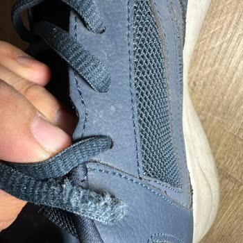 Kısa Sürede Hasar Gören Ayakkabı İçin Değişim Talebi Ve Garanti Sorunu