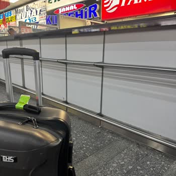 Pamukkale Turizmde Valizim Ezildi Ve Şikayetim Yanıtsız Kaldı