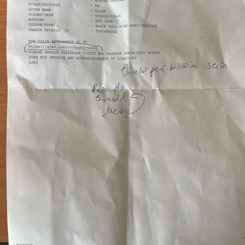 Ajet Uçuşunda Hasarlı Teslim Edilen Bebek Arabası Ve Çözülmeyen Mağduriyet