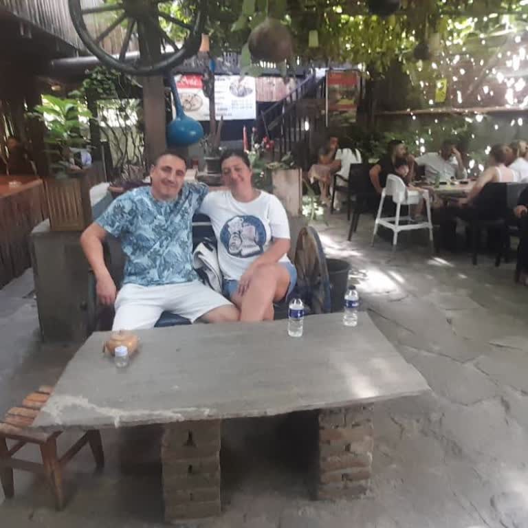 Kötü Kahvaltı Deneyimi Ve Yetersiz Hizmet: Yüksek Ücret, Düşük Kalite!