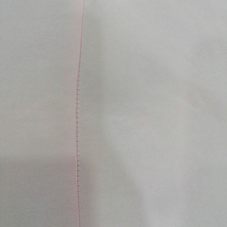 Zellboutigue Elbisenin Dikişlerinde Açılma Oldu