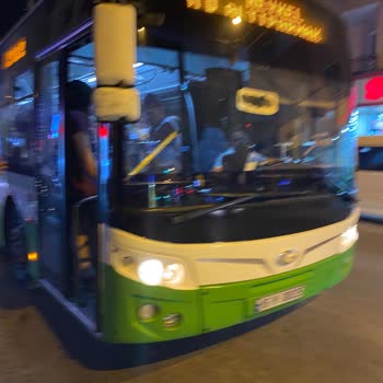 Otobüs Şoförünün Kaba Ve İlgisiz Tavrı Yolculuğu Kabusa Çevirdi