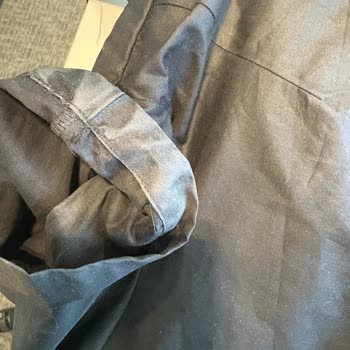 Kusurlu Elbise İçin İade Taleplerim Reddedildi, İletişim Eksikliği Yaşadım