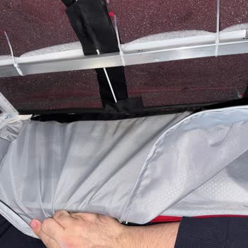 Sunexpress Uçuşunda Valizlerimize Bulaşan Yoğun Yemek Kokusu Ve Maddi Zarar