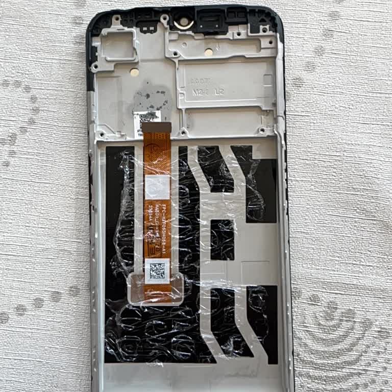 Aldığım Telefon Ekranı Kırık Çıktı, İade Süreci Hayal Kırıklığı Yarattı