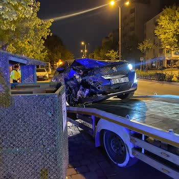 Yetkili Servis Kaza Sonrası Aracımı Kabul Etmiyor, Mağduriyet Yaşıyorum