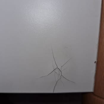 Hasarlı Ürün Teslimatı Ve Para İadesi Sorunu: Çetmen Müşteri Hizmetlerine Ulaşılamıyor