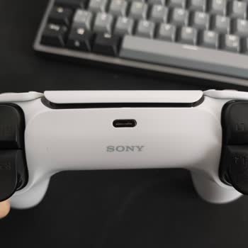 Kullanılmış Ve Hasarlı PS5 Kolu İçin Değişim Talebime 10 Gündür Çözüm Sunulmuyor