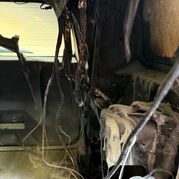 Citroen C5 Aircross Park Halindeyken Yandı Servisler Aracımı Kabul Etmiyor