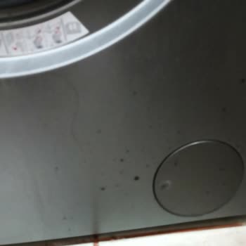 3 Aylık Çamaşır Makinesinde Boya Atması Ve Değişim Talebimin Reddedilmesi