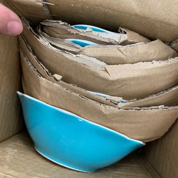 Karaca Züccaciye Aldığım Yemek Takımı Eksik Ve Kırık Teslim Edildi Mağduriyetim Giderilmiyor