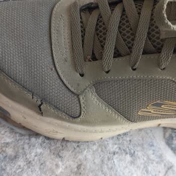 Skechers Ayakkabıda Tekrarlayan Çatlak Sorunu Ve Garanti Mağduriyeti
