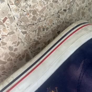 FLO Ayakkabı'dan Aldığım Ürünün Koku Yapması Ve Renk Atması!