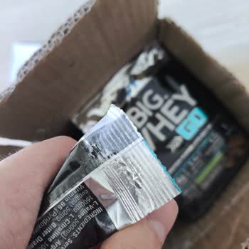 Patlak Ve Dökülmüş Hediye Ürünle Gelen Sipariş Mağduriyeti