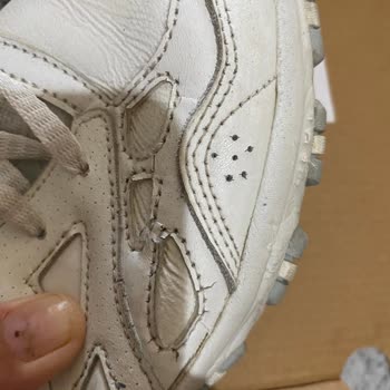 Garanti Kapsamındaki Ayakkabımda Çatlama Ve Açılma Sorunu, Çözüm Sunulmadı