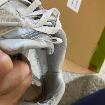 Garanti Kapsamındaki Ayakkabımda Çatlama Ve Açılma Sorunu, Çözüm Sunulmadı