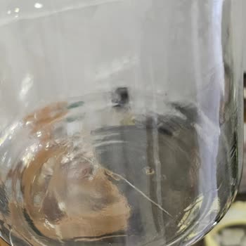 Yeni Alınan Elektrikli Su Sebilinin Demlik Kısmı İlk Kullanımda Çatladı, Garanti Dışı Bırakıldı