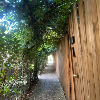 Kötü Koşullardaki Oda Nedeniyle Otelden Ayrıldık, Ücretimizin Tamamı İade Edilmedi