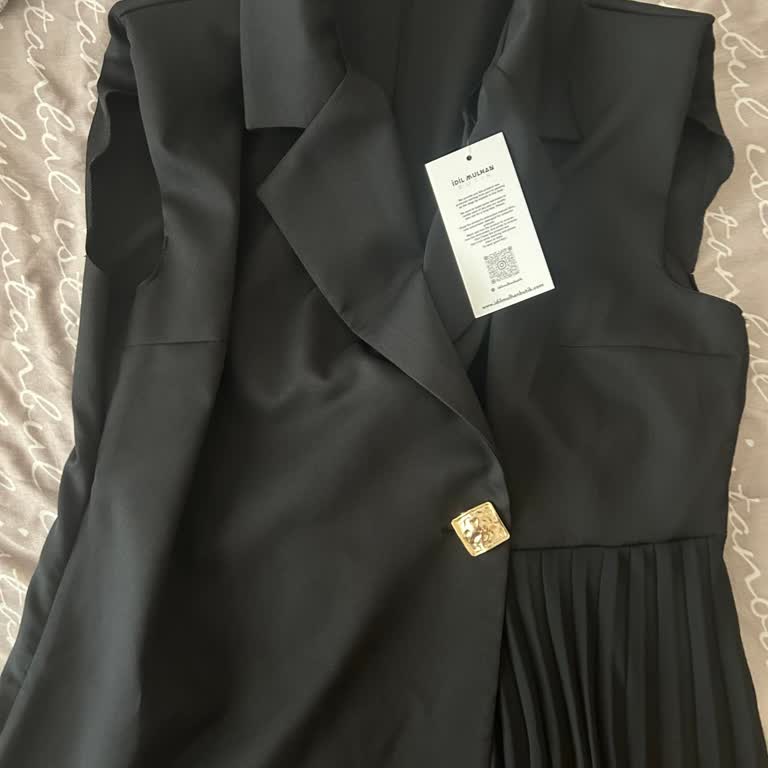 İdil Mulhan Butik Belirsiz İade Politikası ve Yetersiz İletişim Nedeniyle Mağduriyet Yaşadım