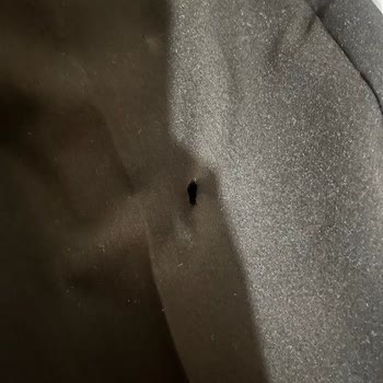 Aldığım Pantolon Delik Çıktı İade Talebim Haksız Yere Reddedildi