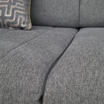 Yeni Alınan Koltuk Takımında Çökme Ve Tüylenme Sorunları Çözülmüyor