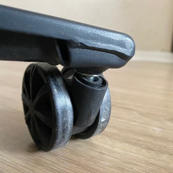 Rampage Oyuncu Koltuğunda Tekerlekler Sürekli Kırılıyor, Garanti Desteği Yetersiz