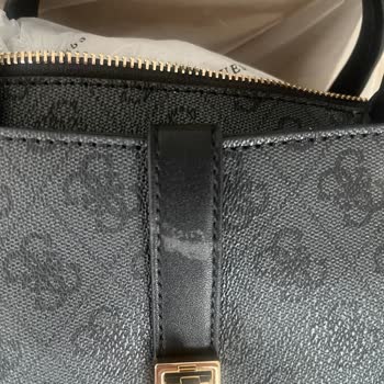 Guess'ten Aldığım Çantanın Defolu Gelmesi Ve Müşteri Hizmetlerine Ulaşamama Sorunu