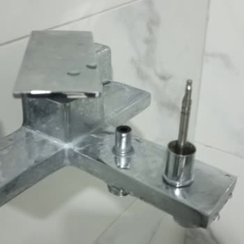 Garanti Kapsamındaki Batarya Sürekli Su Kaçırıyor, Ücret Talep Ediliyor