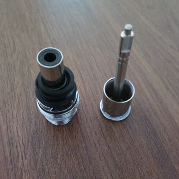 Garanti Kapsamındaki Batarya Sürekli Su Kaçırıyor, Ücret Talep Ediliyor