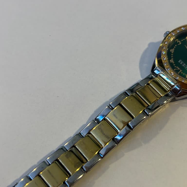 Guess Saatimin Kordonunda Oluşan Kararma Garanti Kapsamında Giderilmedi