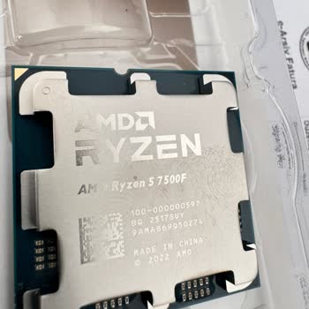 Kusurlu İşlemci Gönderimi Ve Yetersiz Müşteri Hizmeti Nedeniyle Mağduriyet