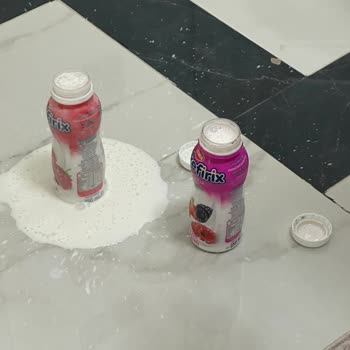 Küflenmiş Ve Taşan Kefir Çocuklar İçin Tehlike Oluşturdu