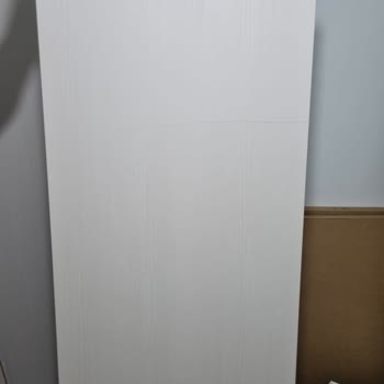 Gardırop Ve Şifonyerde Çatlak Çıktı Çözüm Yerine Sadece İade Önerildi