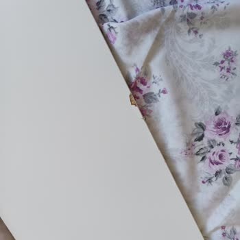 Kırık Gelen Kitaplık Haftalardır Alınmıyor Ücret İadesi Yapılmıyor