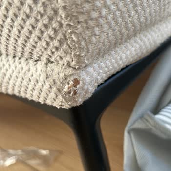 Yırtık Ve Eksik Ürünler Teslim Edildi Çözüm Sunulmadı